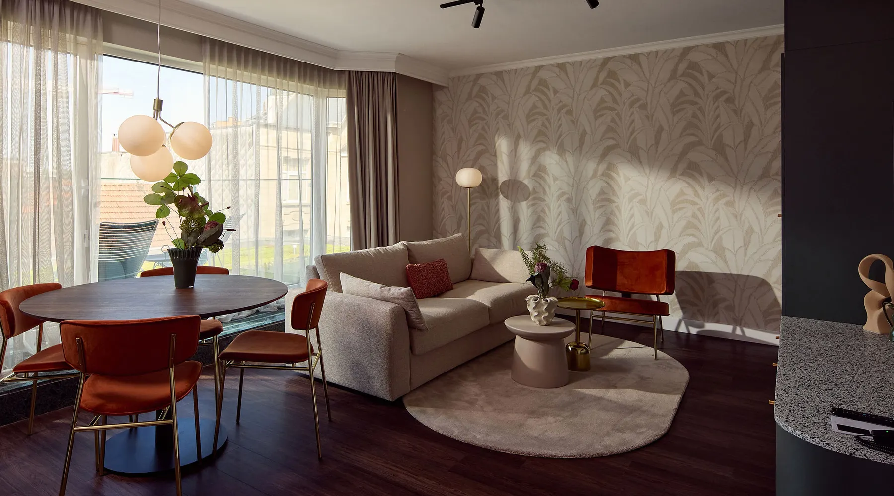 Longstay Suite