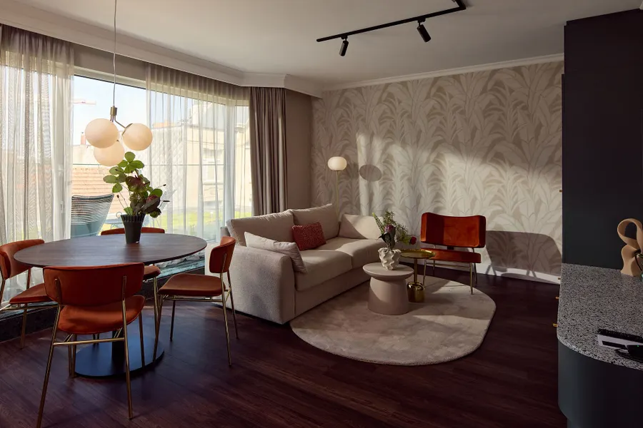 Longstay Suite