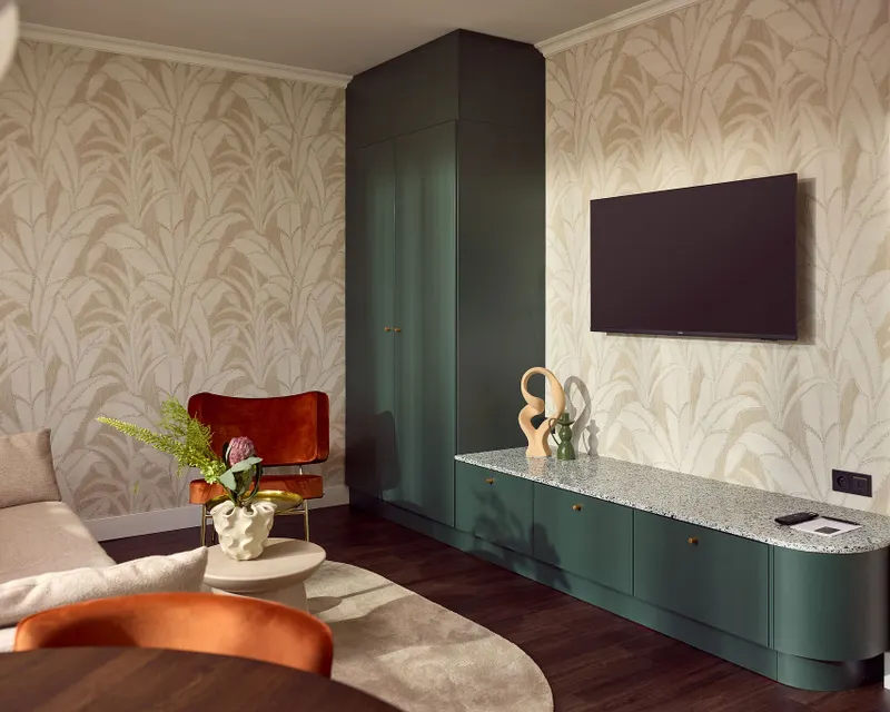 Longstay Suite