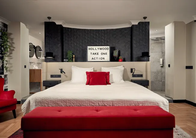 Cupidosuite Broadway