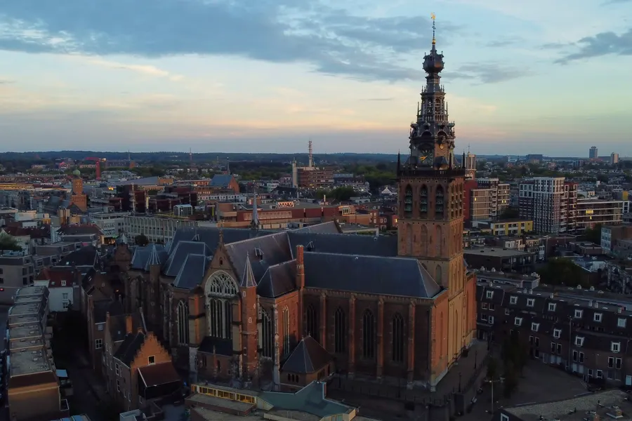 Entspannen Sie im Hotel Arnhem nach einem intensiven Tag bei den 'Vierdaagse'