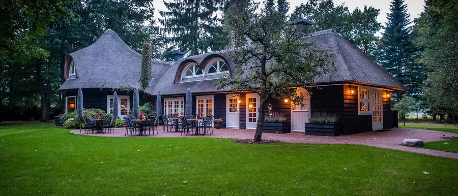 Huisje James, het charmante restaurant in onze achtertuin