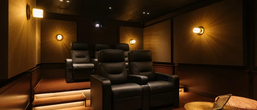 The Q Lounge