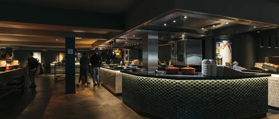Live cooking buffet