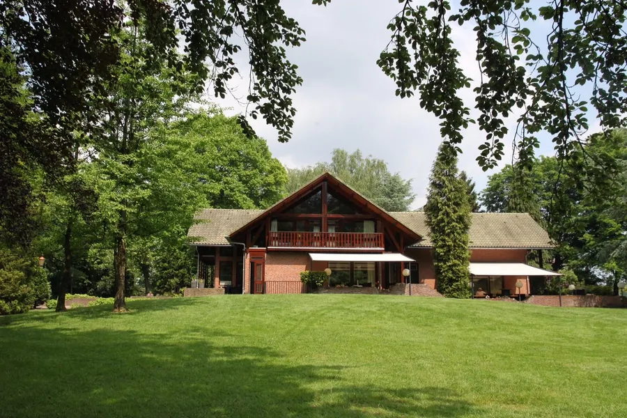 Herrenhaus auf der Veluwe van der VAlk hotel Apeldoorn - de Cantharel