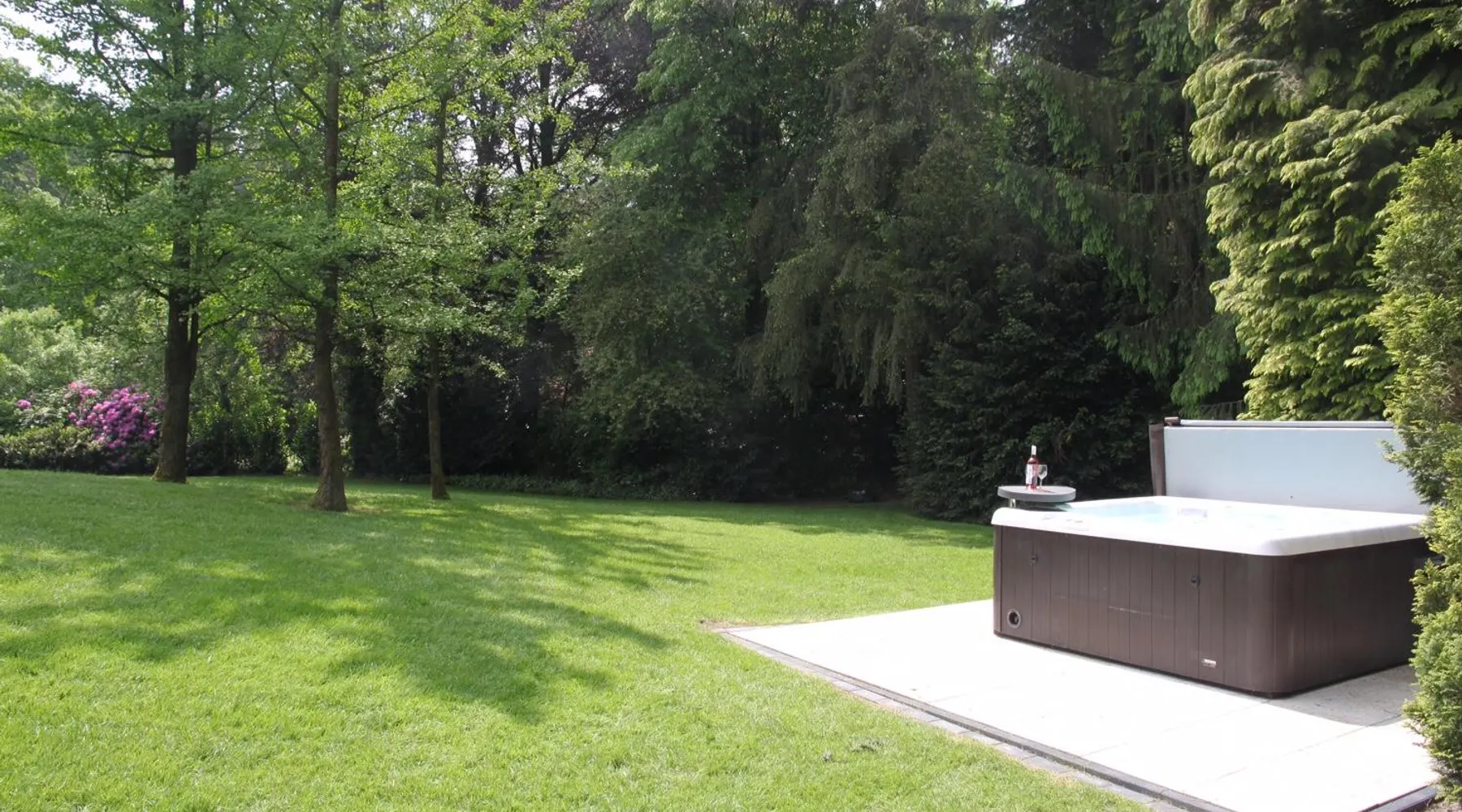 Landhuis op de Veluwe  Van der Valk hotel Apeldoorn - de Cantharel