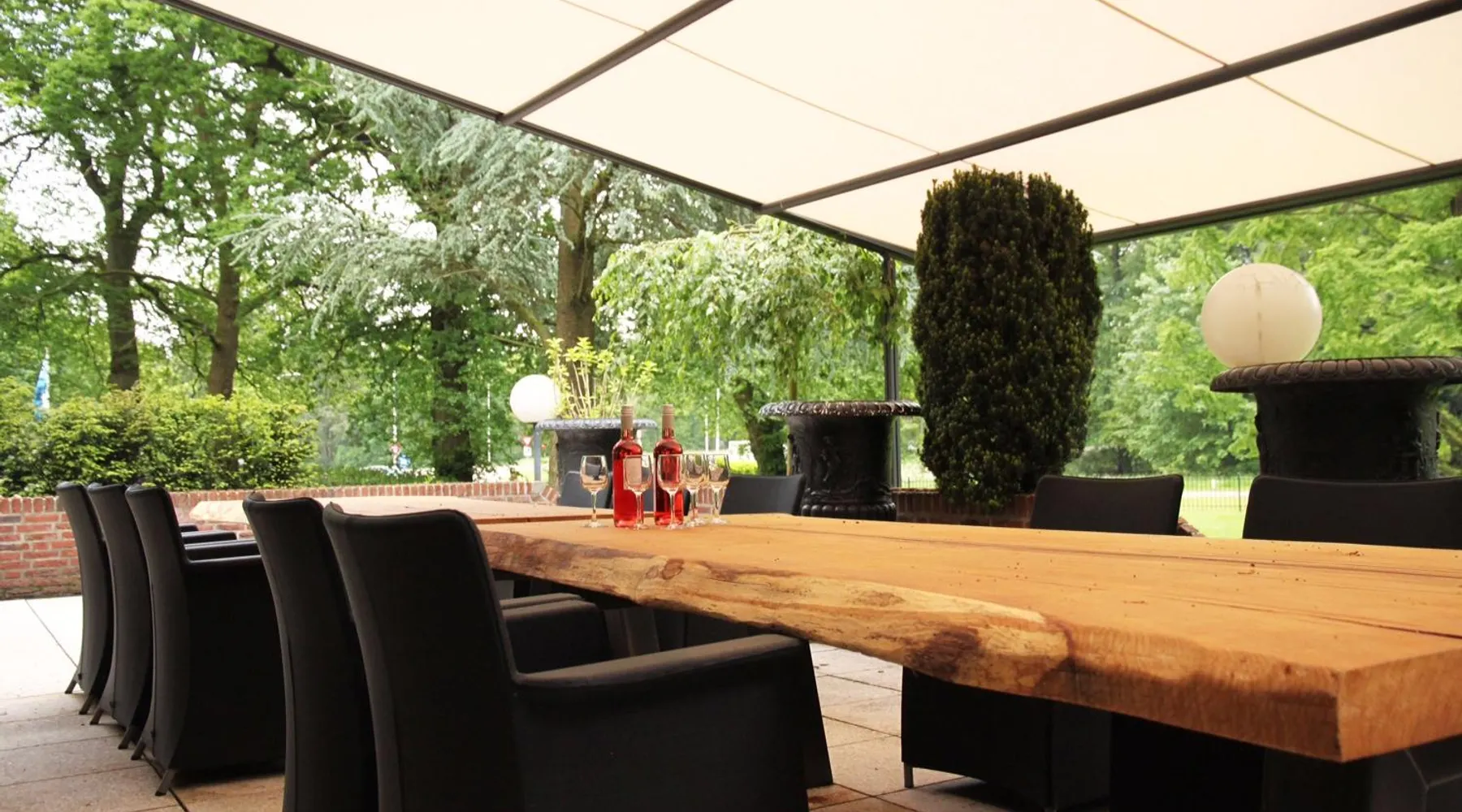 Landhuis op de Veluwe  Van der Valk hotel Apeldoorn - de Cantharel