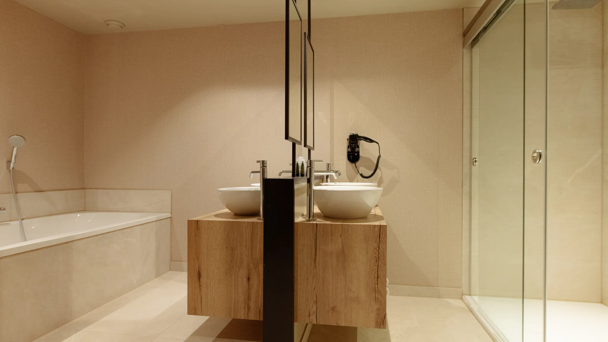 Familiesuite Van der Valk Hotel Apeldoorn - de Cantharel