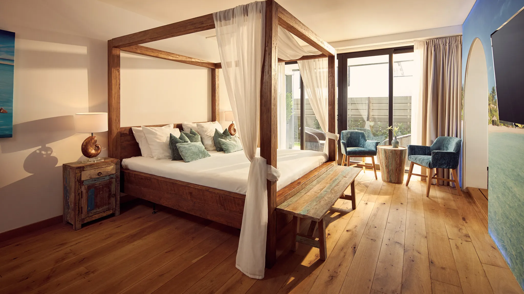 Asia suite