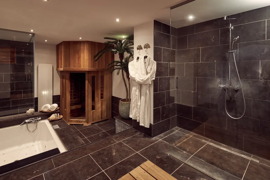 Asia suite