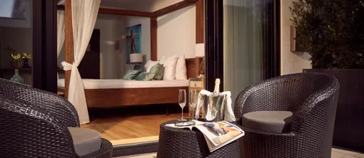 Asia suite