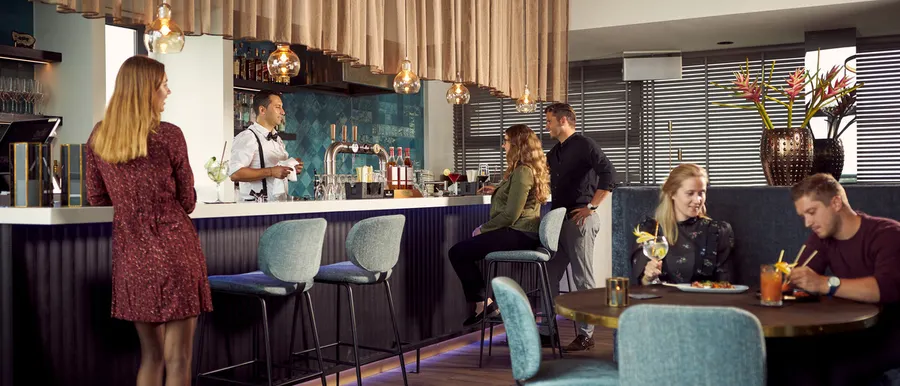 Ontspannen in de enige skybar in Amersfoort met de lekkerste cocktails van Amersfoort