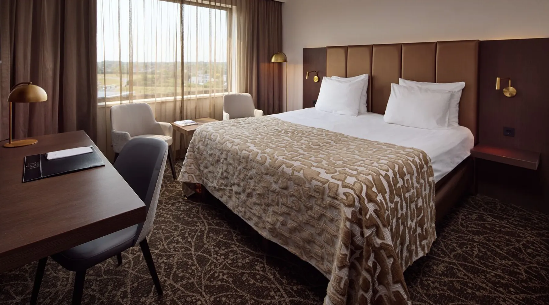 Comfortabele hotelkamer bij Van der Valk Amersfoort-A1