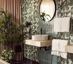 Garden suite badkamer