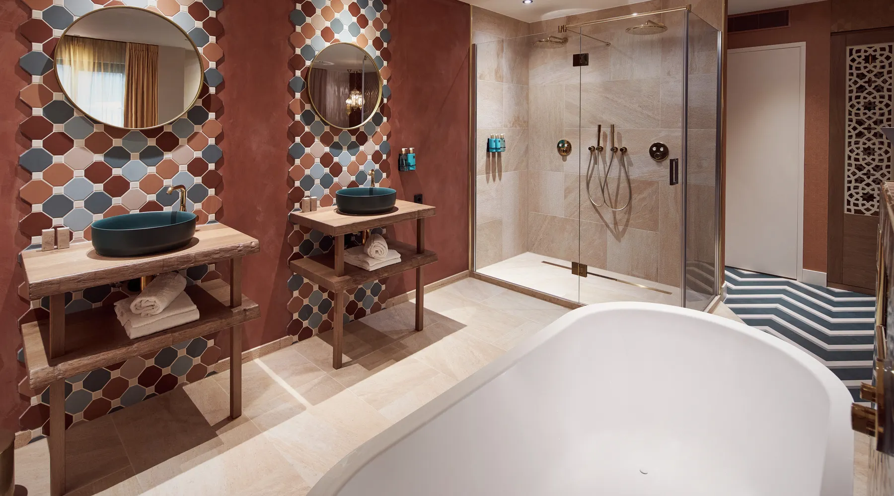 Marrakech suite bathroom