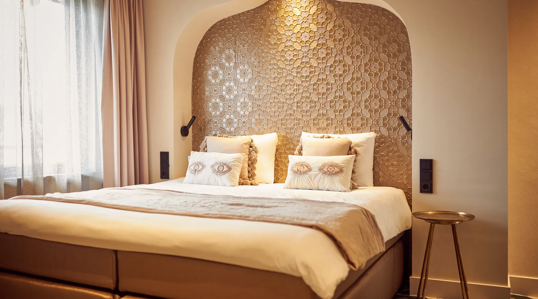 Marrakech suite bed