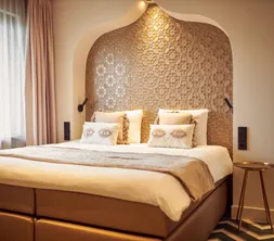Marrakech suite bed