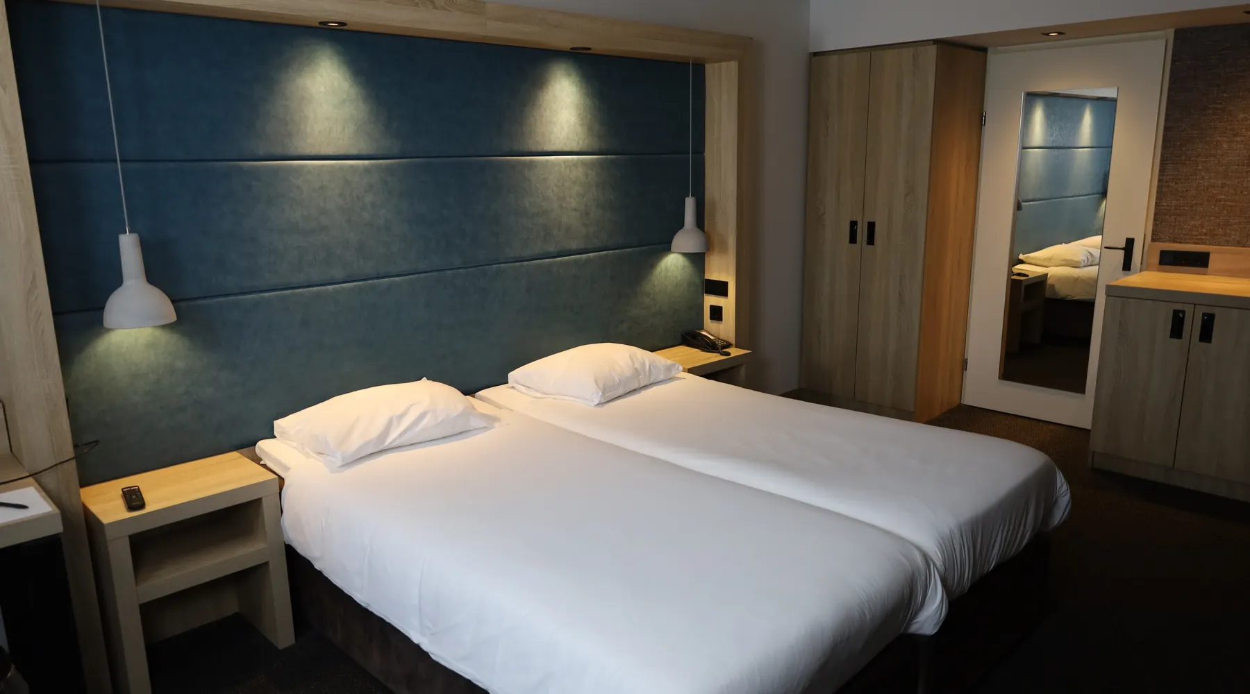 superior-deluxe-kamer-hotel-leusden-amersfoort-van-der-valk