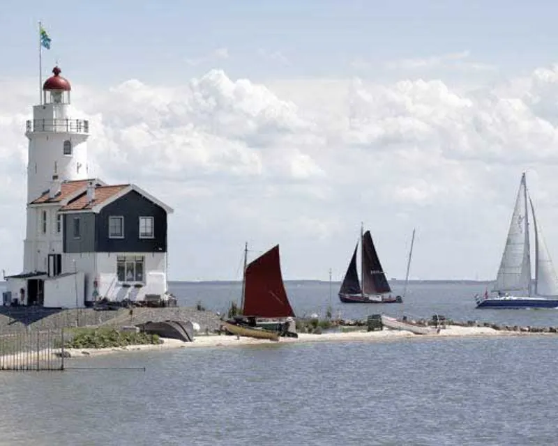 Marken