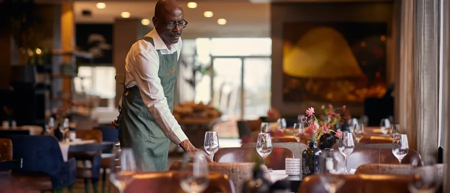 atmosphere restaurant live cooking hotel cuijk