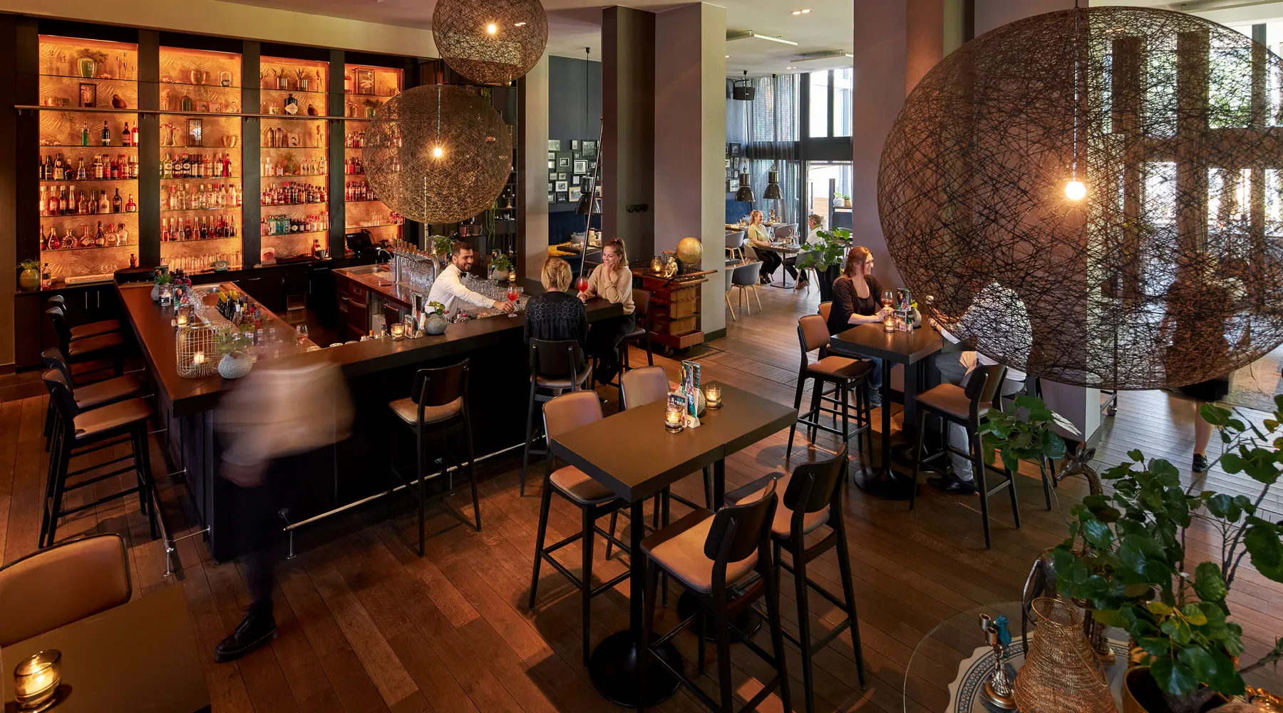 Ozzo bar Hotel Eindhoven