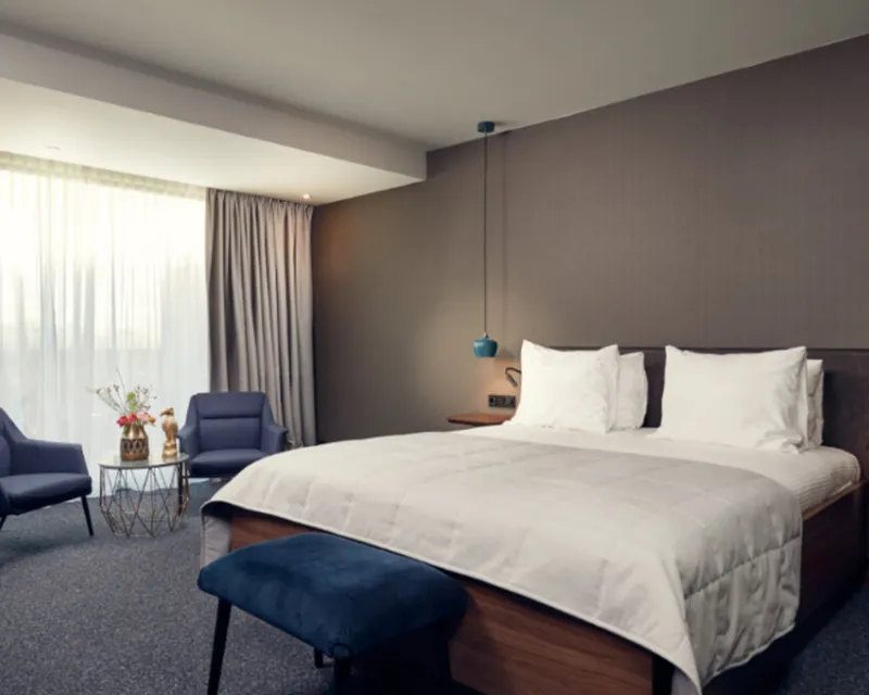 Superior King Room