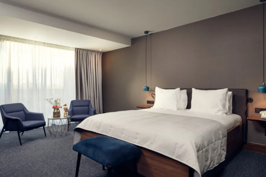 Superior King Room