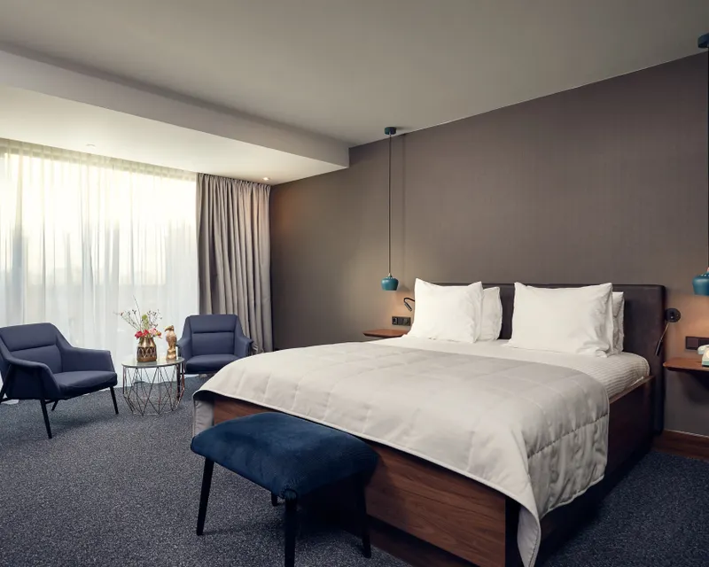 Superior King Room