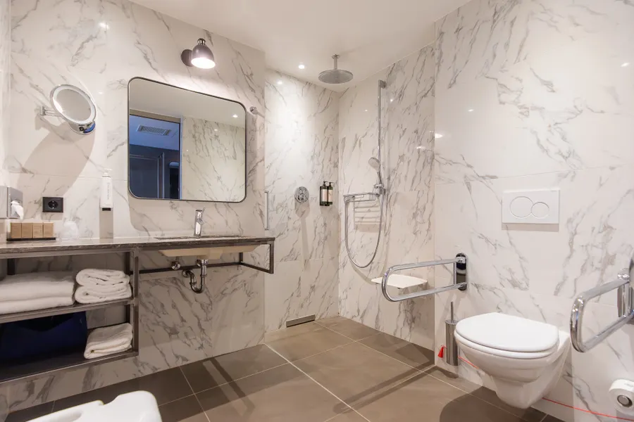 Easy access Superior King Room