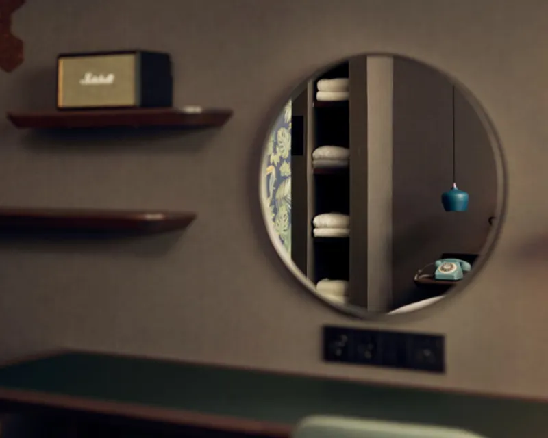 Bureau Superior Triple Room