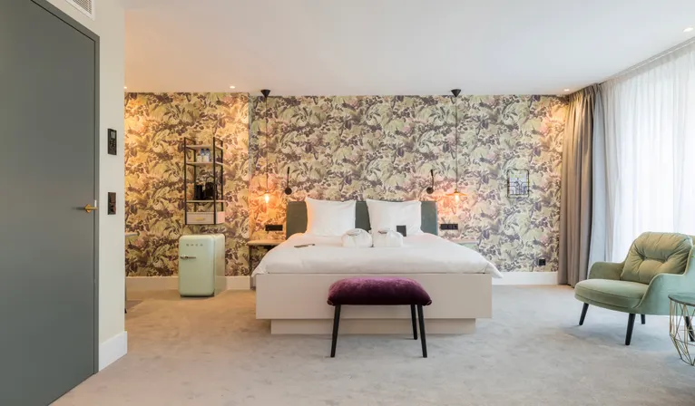 Honeymoon suite