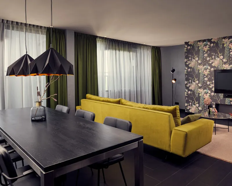 Penthouse Ebony Eetkamer