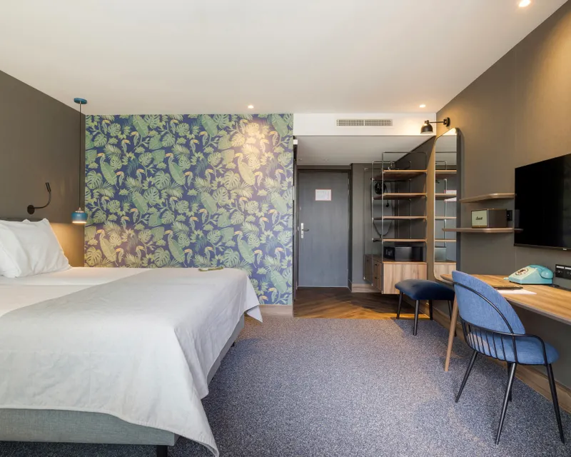 Superior twin room