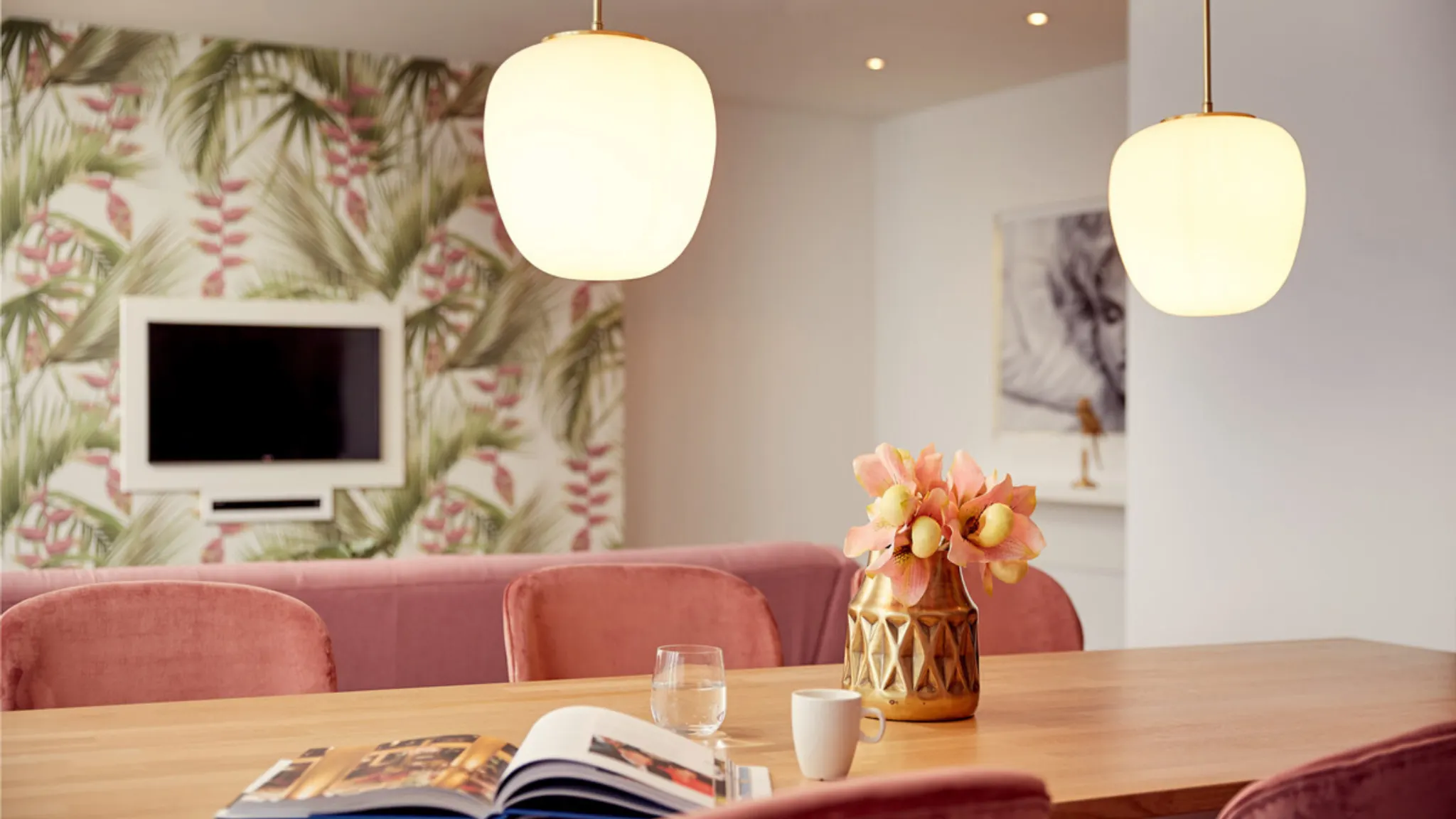 Penthouse Ivory Dining Room