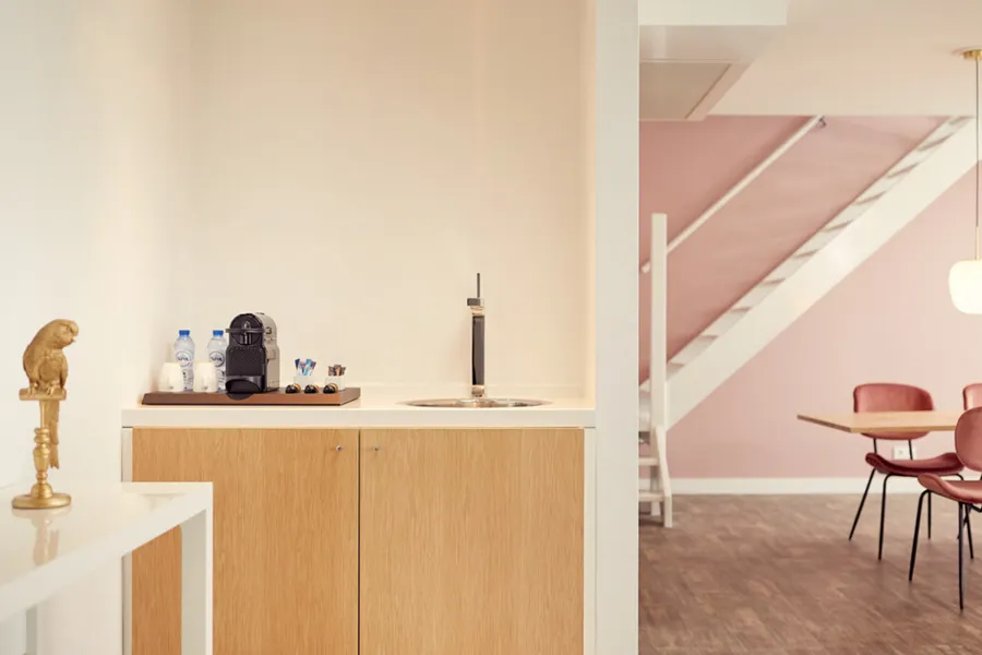 Penthouse Ivory Kitchen