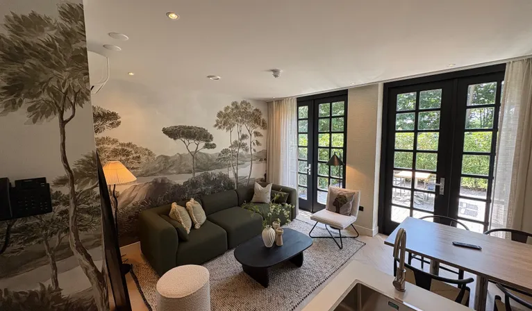 4 junior apartments
