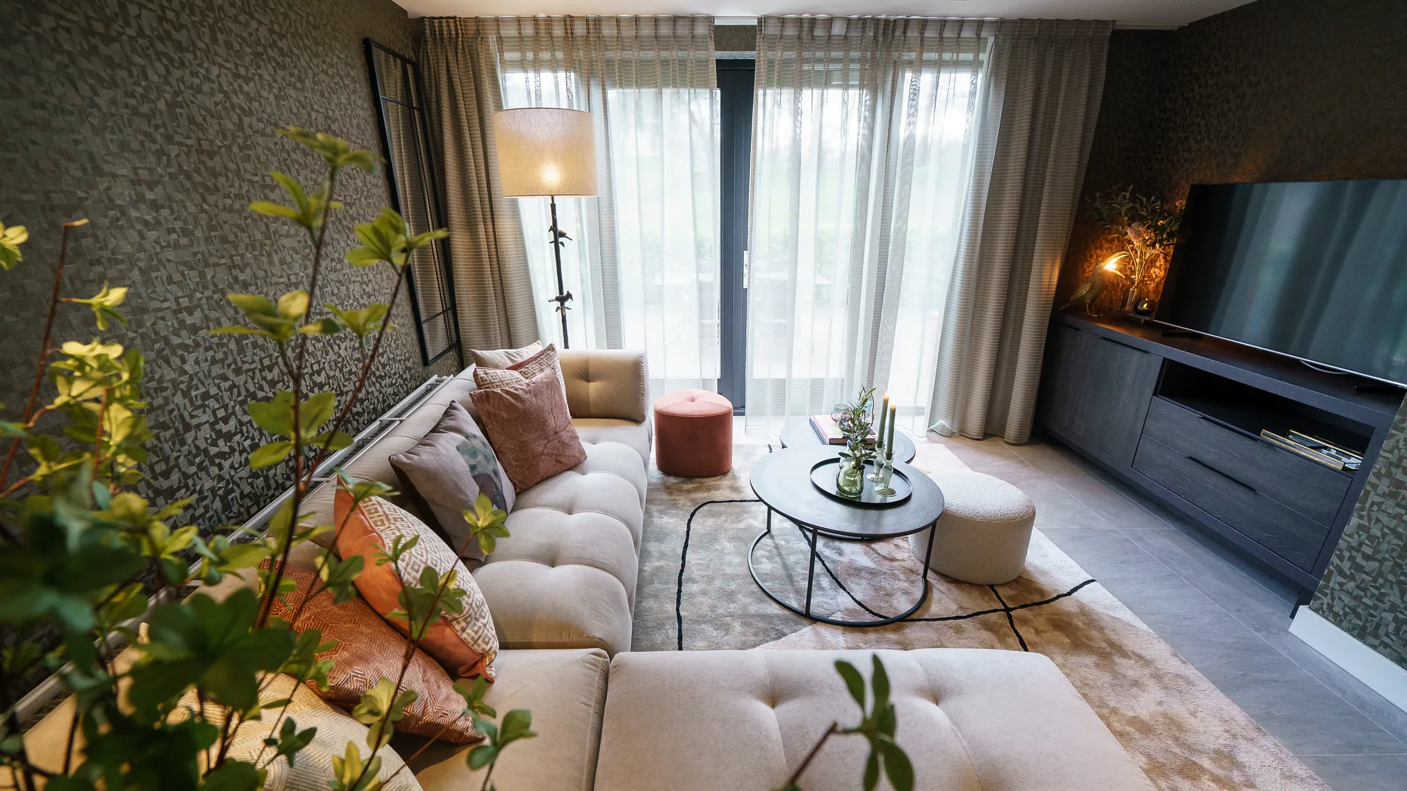 junior apartment