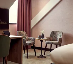 disabled deluxe room with whirlpool