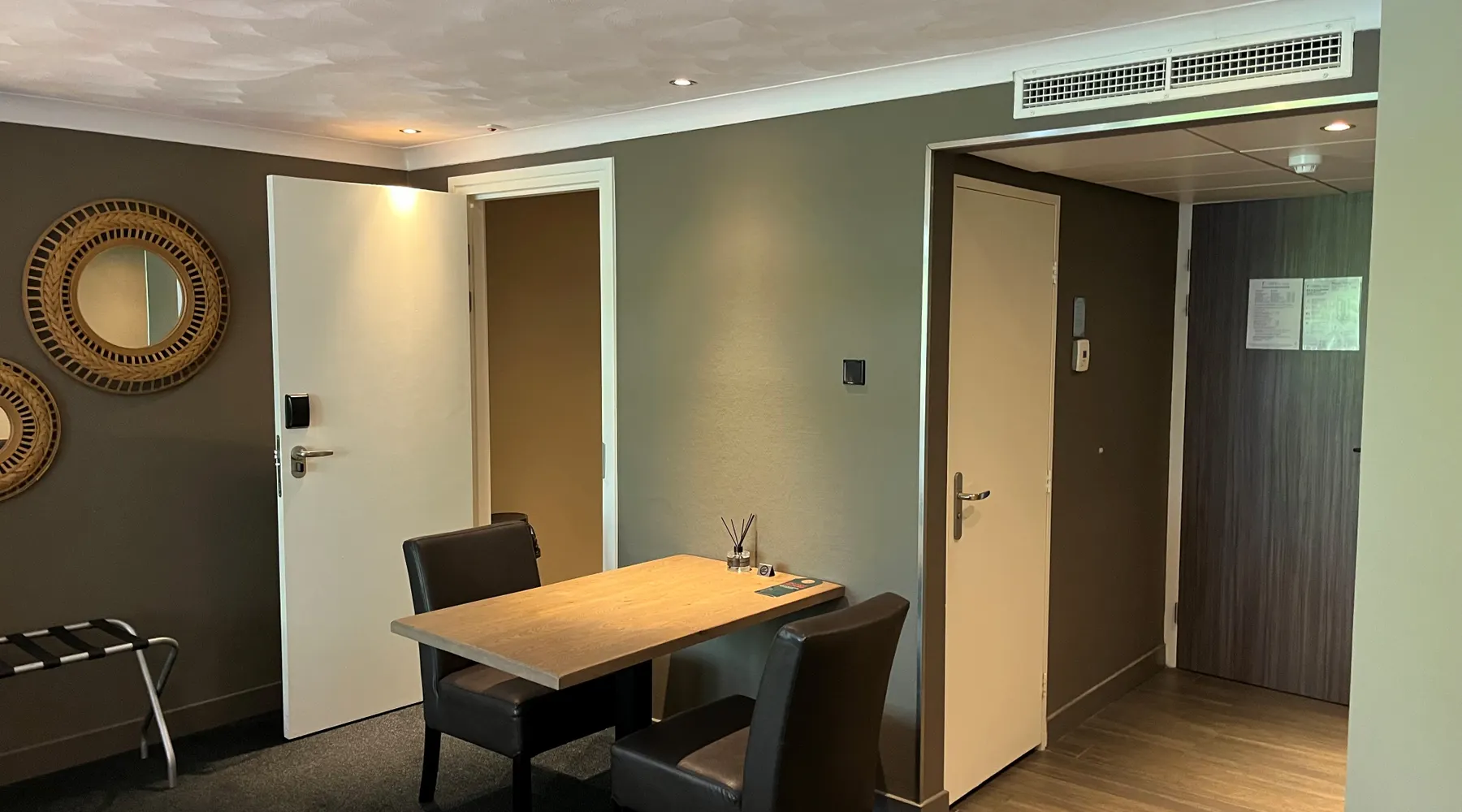 studio xl kitchenette