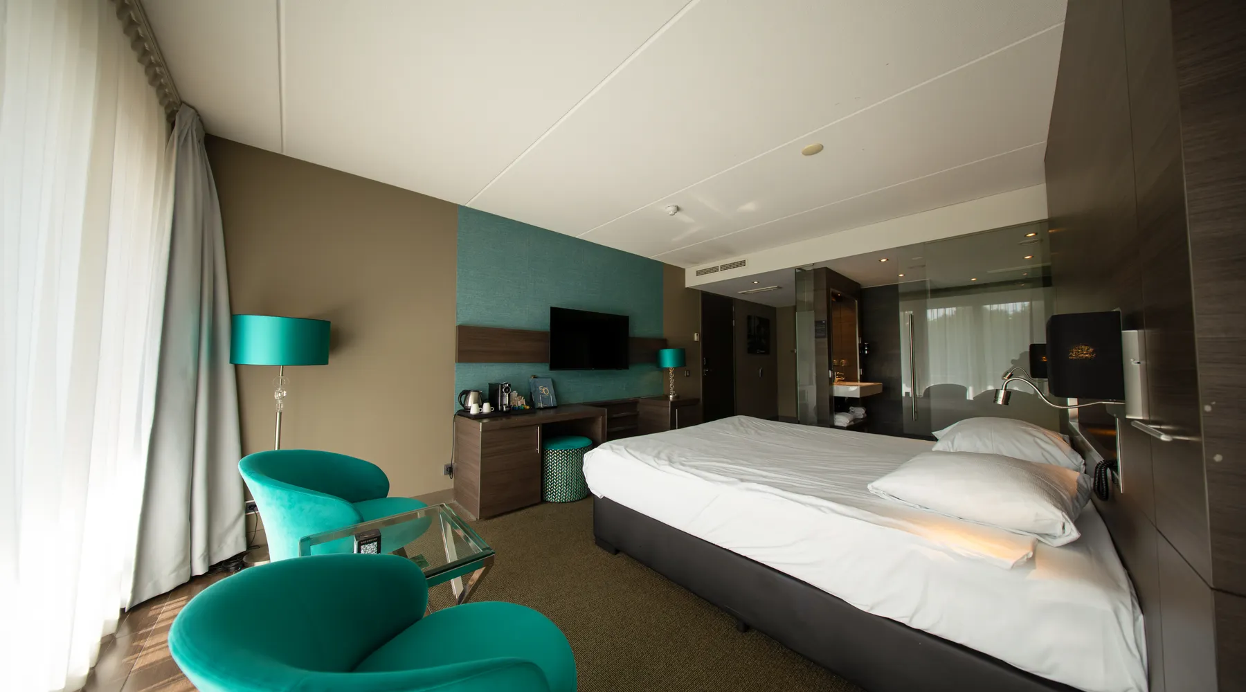 Hotelzimmer mit Badewanne Tilburg