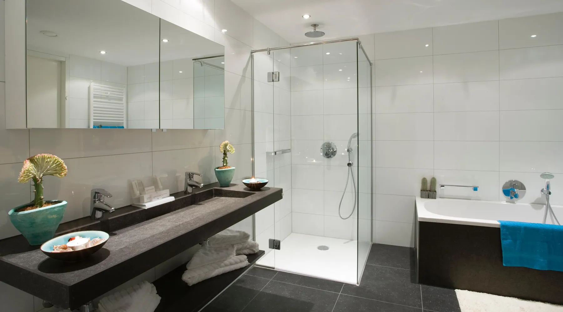 Luxury apartment fully furnished 144sqm Tilburg Breda