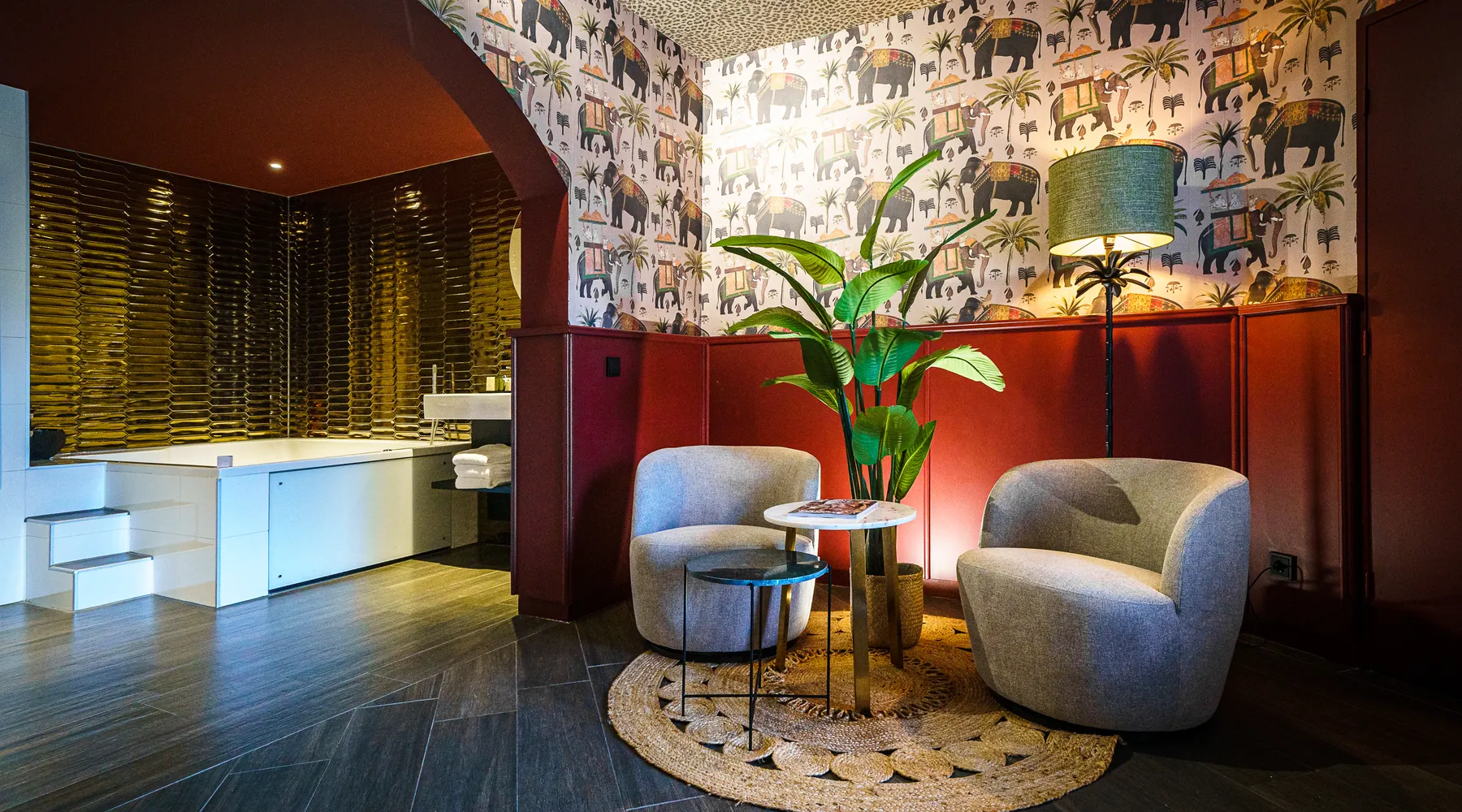 Indian Velvet Suite
