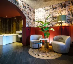 Indian Velvet Suite