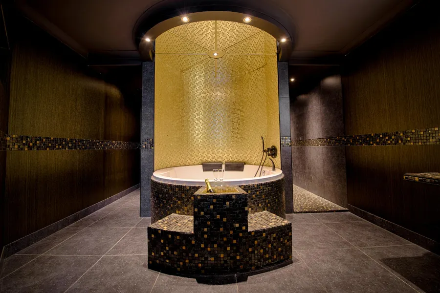 golden suite