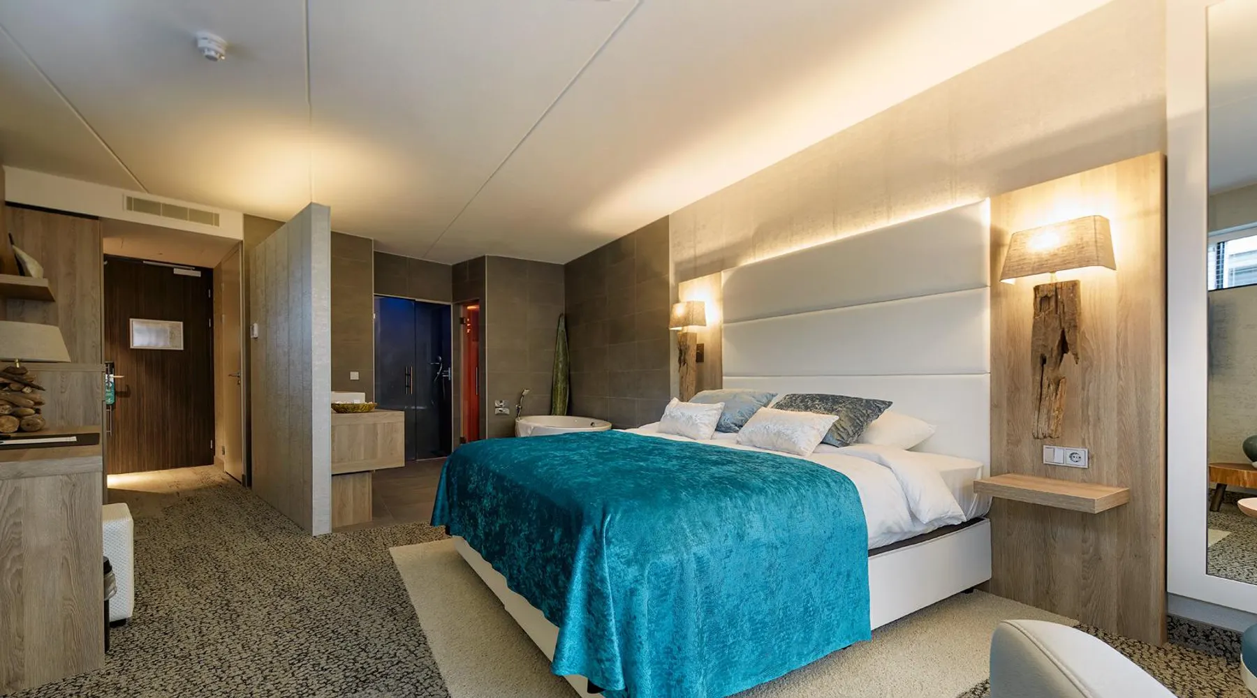 Ibiza Suite