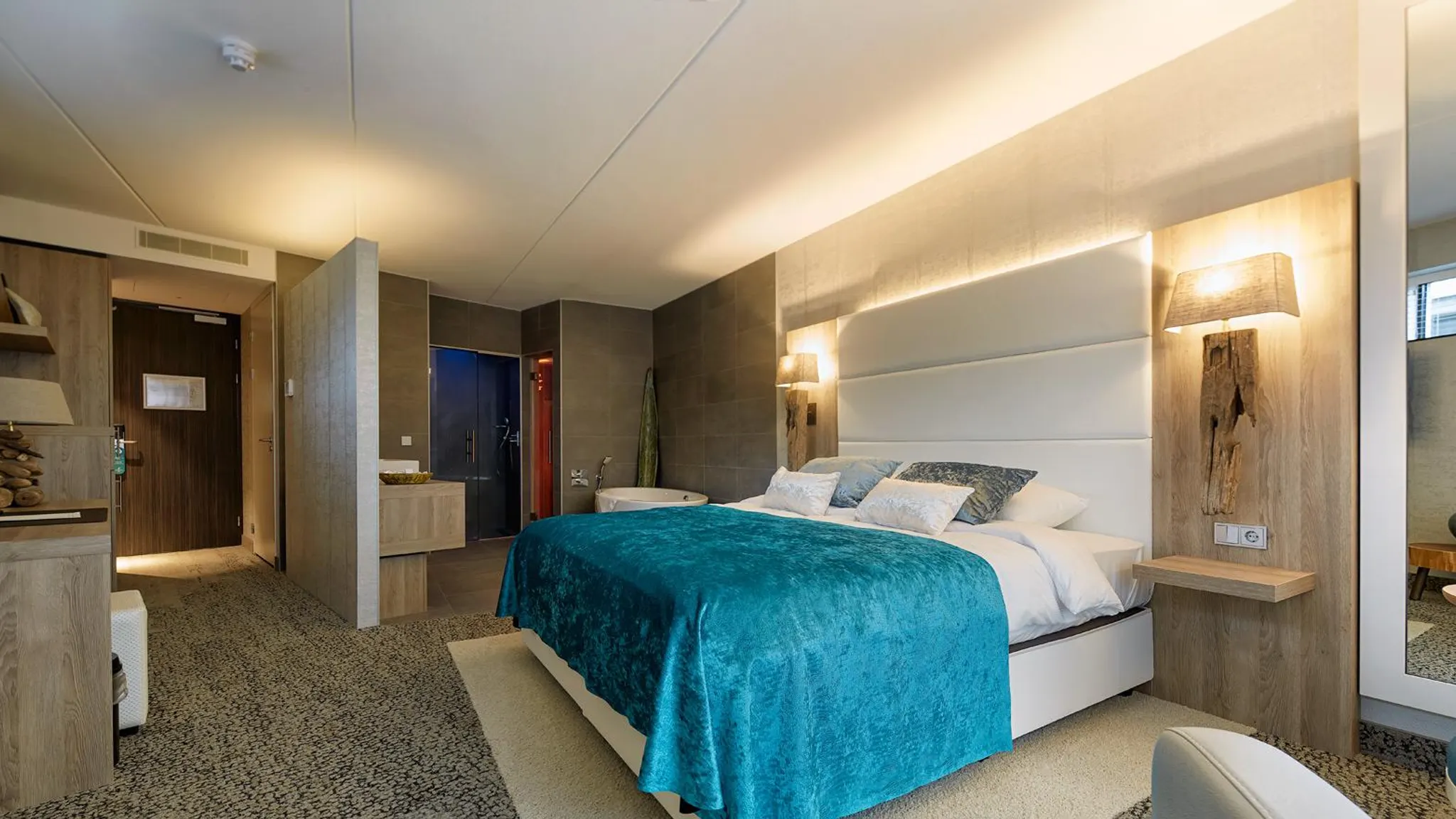 Ibiza Suite