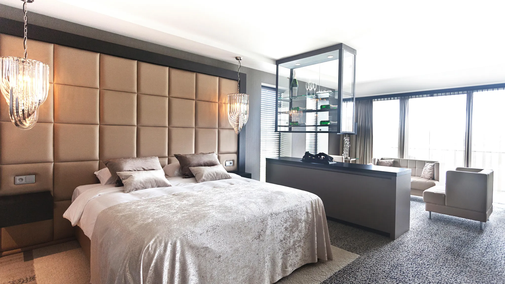 Champagne suite