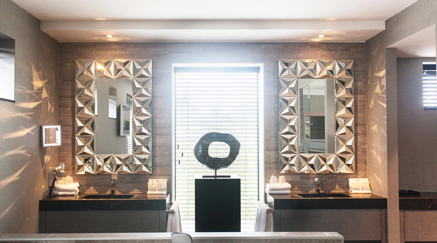 Diamond Suite