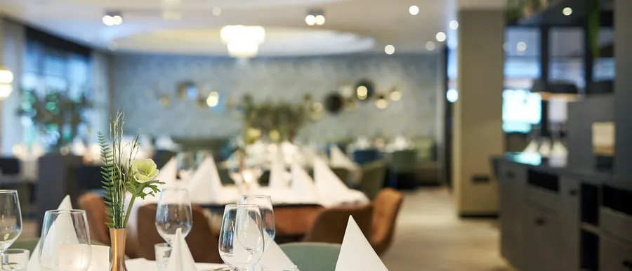dining and drinks