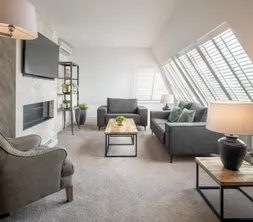 sitting area luxury suite
